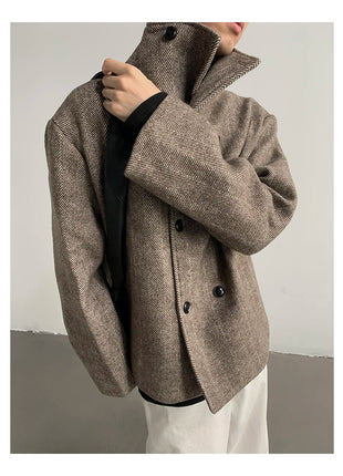 Autumn Winter Cool Short Warm Herringbone Woolen Jacket MenStand Collar Double Breasted Luxury Designer Clothes 2025