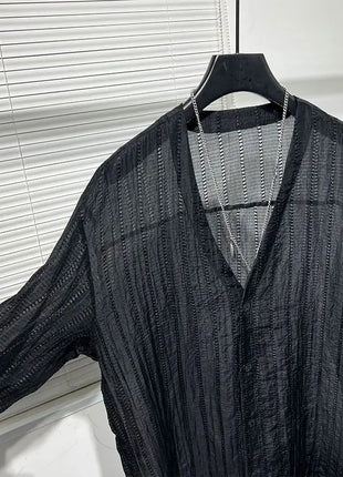 Simple loose hollowed-out draped V-neck loose shirt for men