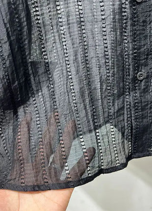 Simple loose hollowed-out draped V-neck loose shirt for men